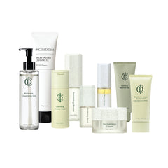 Our signature solution to radiant, glowing skin.  1 Moisture Cleansing Oil 1 Snow Enzyme Cleanser EX 1 Cleansing Powder Wash 1 Calming Balance Gel 1 Two-Phase Oil Mist 1 Dermatology First Package 1 Dermatology Cream 1 Moisture Layer Sunscreen